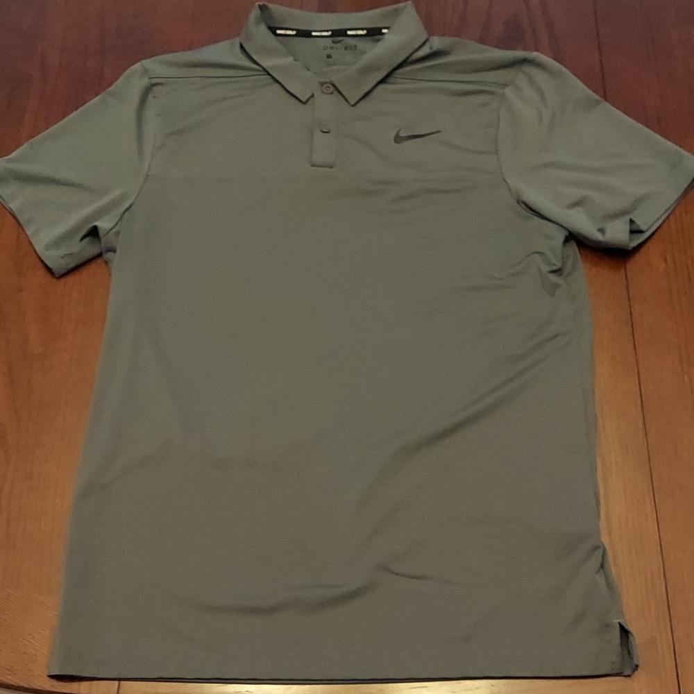 Nike Golf Button Up - image 1